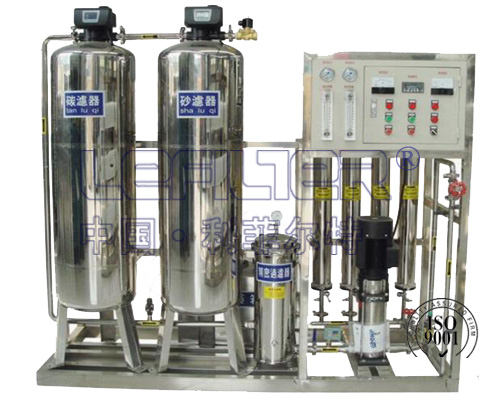 1噸商用水反滲透設備